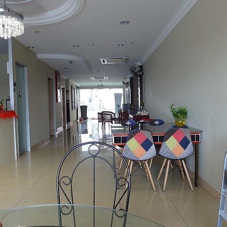 Sunnie Hotel Johor Bahru Exterior foto