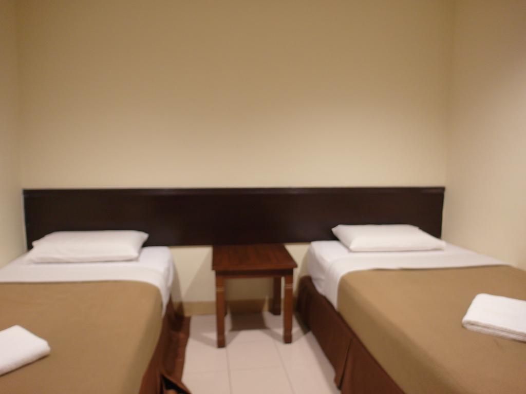 Sunnie Hotel Johor Bahru Quarto foto