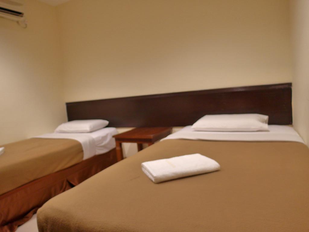 Sunnie Hotel Johor Bahru Quarto foto