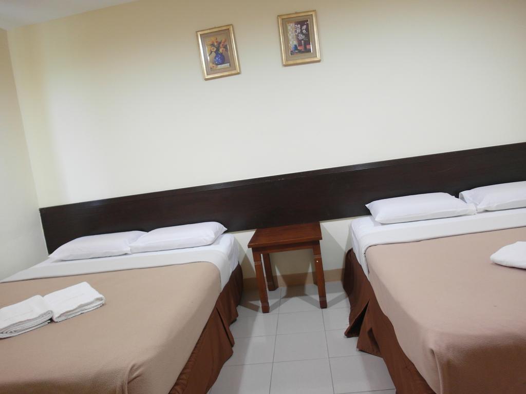 Sunnie Hotel Johor Bahru Quarto foto